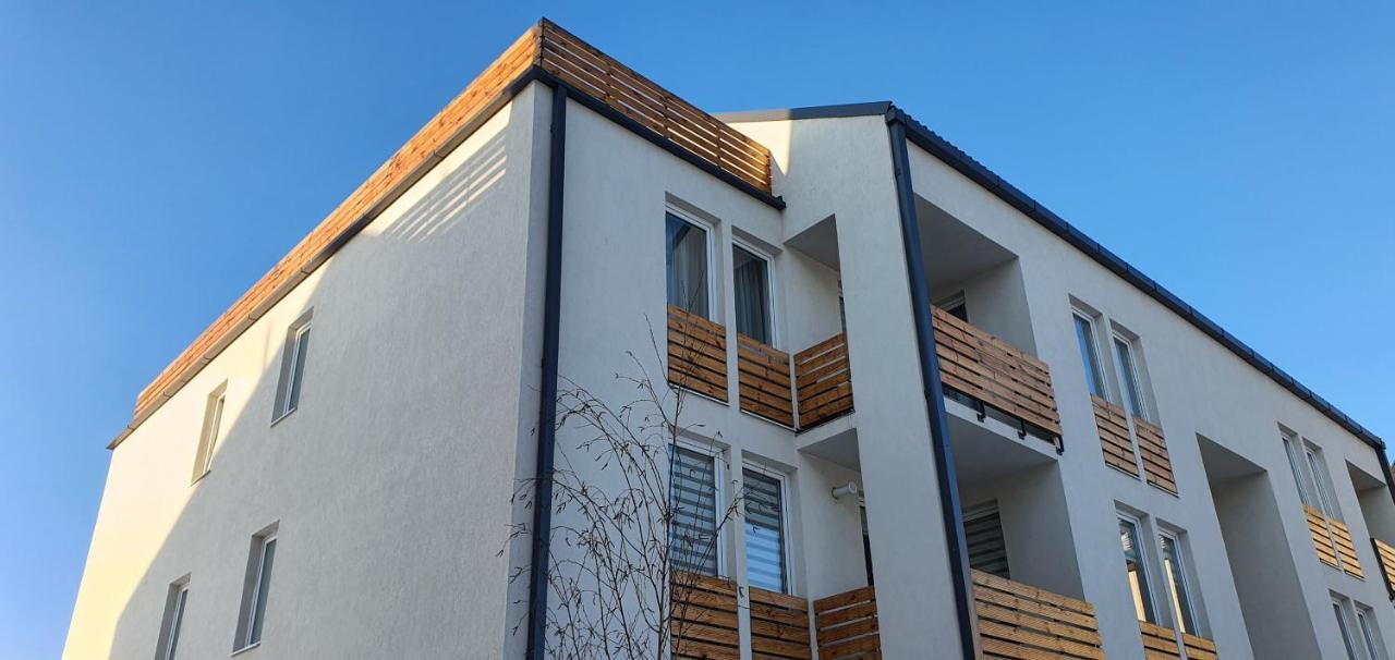 Hoobee Home & Rooftop Terrace Marosvásárhely Kültér fotó