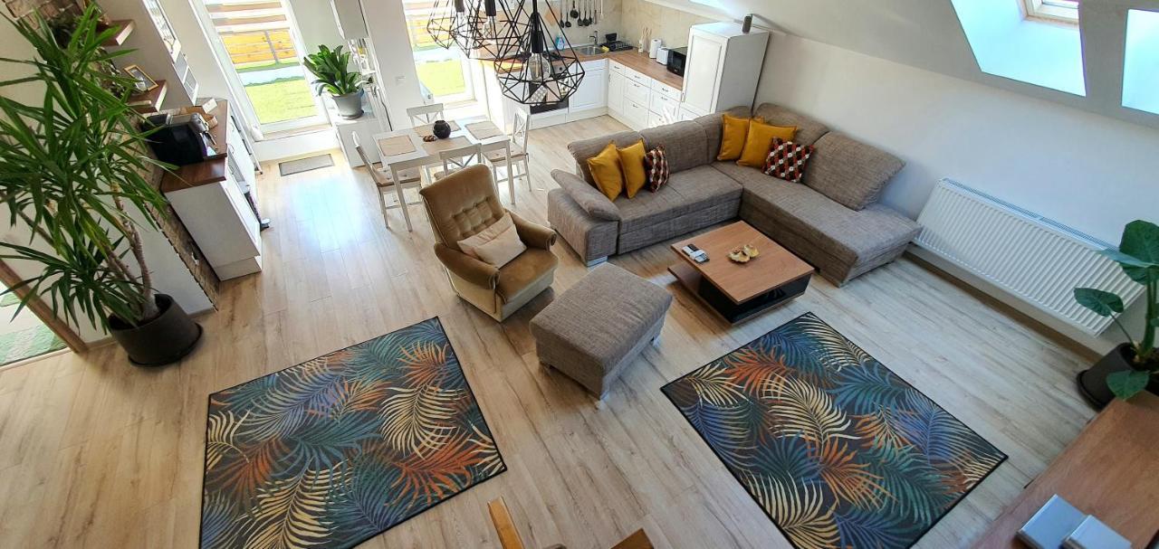 Hoobee Home & Rooftop Terrace Marosvásárhely Kültér fotó