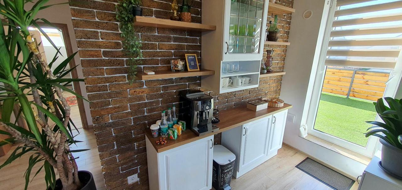 Hoobee Home & Rooftop Terrace Marosvásárhely Kültér fotó